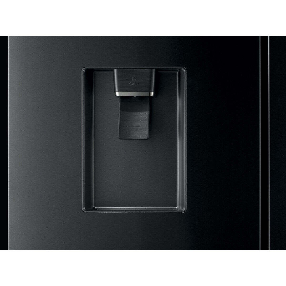 Americká chladnička Hisense RF540N4WFE