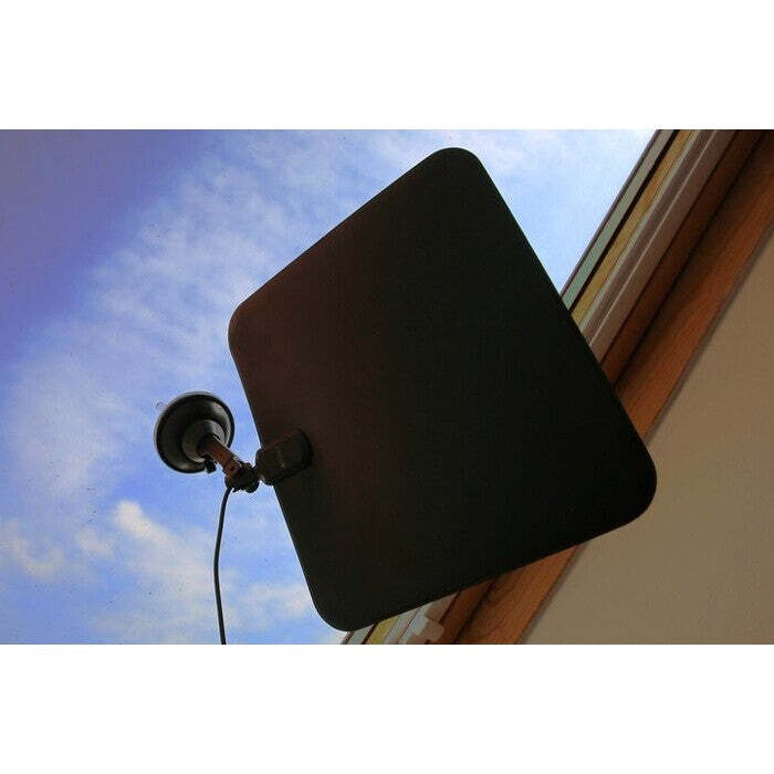 Evolveo Xany 2C LTE TV anténa 41dBi aktívna izbová POŠKODENÝ OBAL