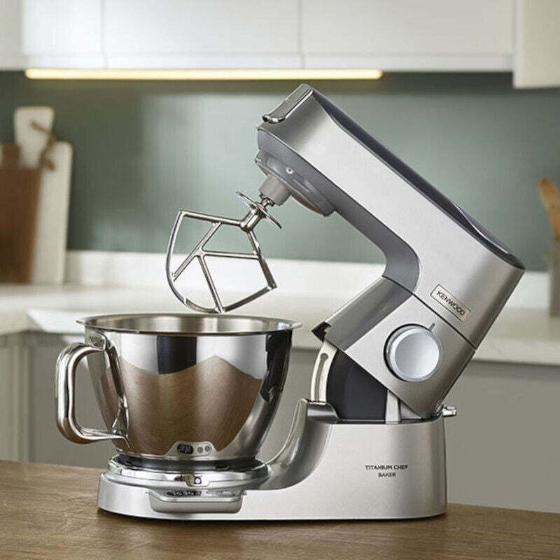 Kuchynský robot Kenwood Titanium Chef Baker KVC85.594SI VYBALENÉ