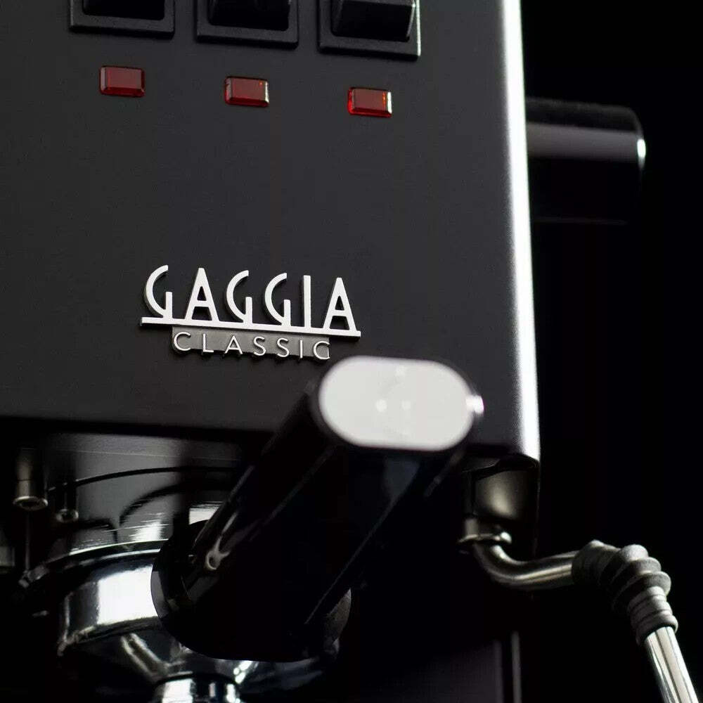 Pákový kávovar Gaggia New Classic Black