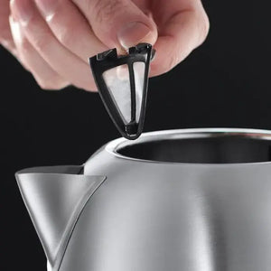 Rýchlovarná kanvica Russell Hobbs 23912-70, nerez, 1,7l