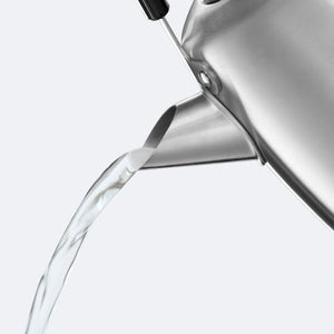 Rýchlovarná kanvica Russell Hobbs 28130-70 Stylevia, nerez, 1,5l
