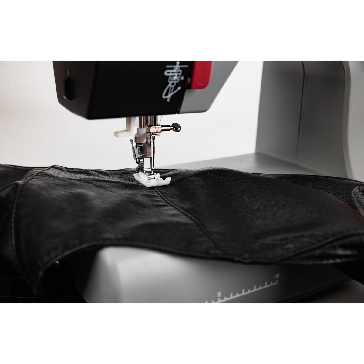 Šijací stroj Veritas Power Stitch PRO