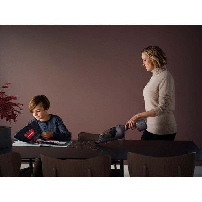 Tyčový vysávač Electrolux Pure Q9 PQ91-ANIMA, 2v1 POUŽITÉ, NEOPO VYBALENÉ