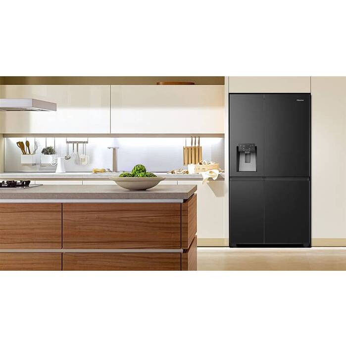 Americká chladnička Hisense RS818N4TFE