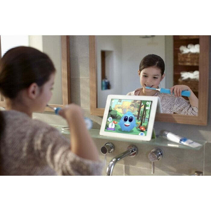 Detská elektrická zubná kefka Philips Sonicare HX6321/04