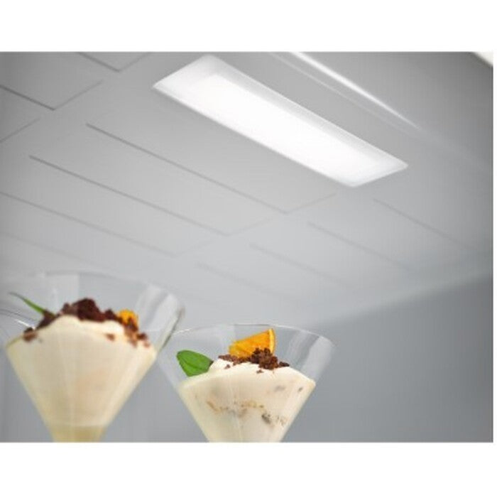 Kombin. chladnička s mrazničkou dole Electrolux LNC7ME32W2