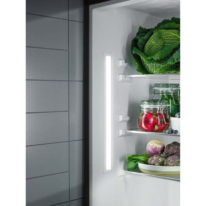 Kombinovaná chladnička Electrolux LNT4TF33W1,220/91l