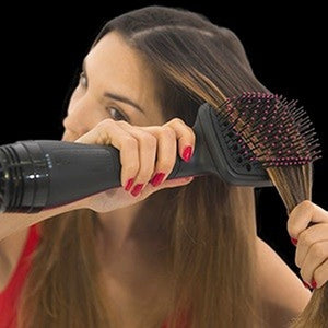 Kulmofén Revlon RVDR5212E1, ionizácia