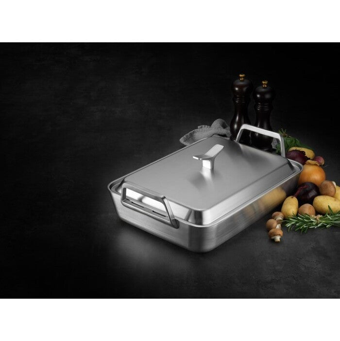 Pekáč s vekom Electrolux A9KLLC0