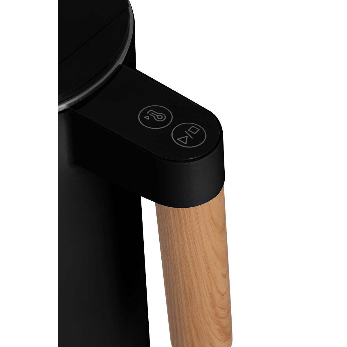 Rýchlovarná kanvica Concept Salt &amp; Pepper RK3301, čierna, 1,5 l