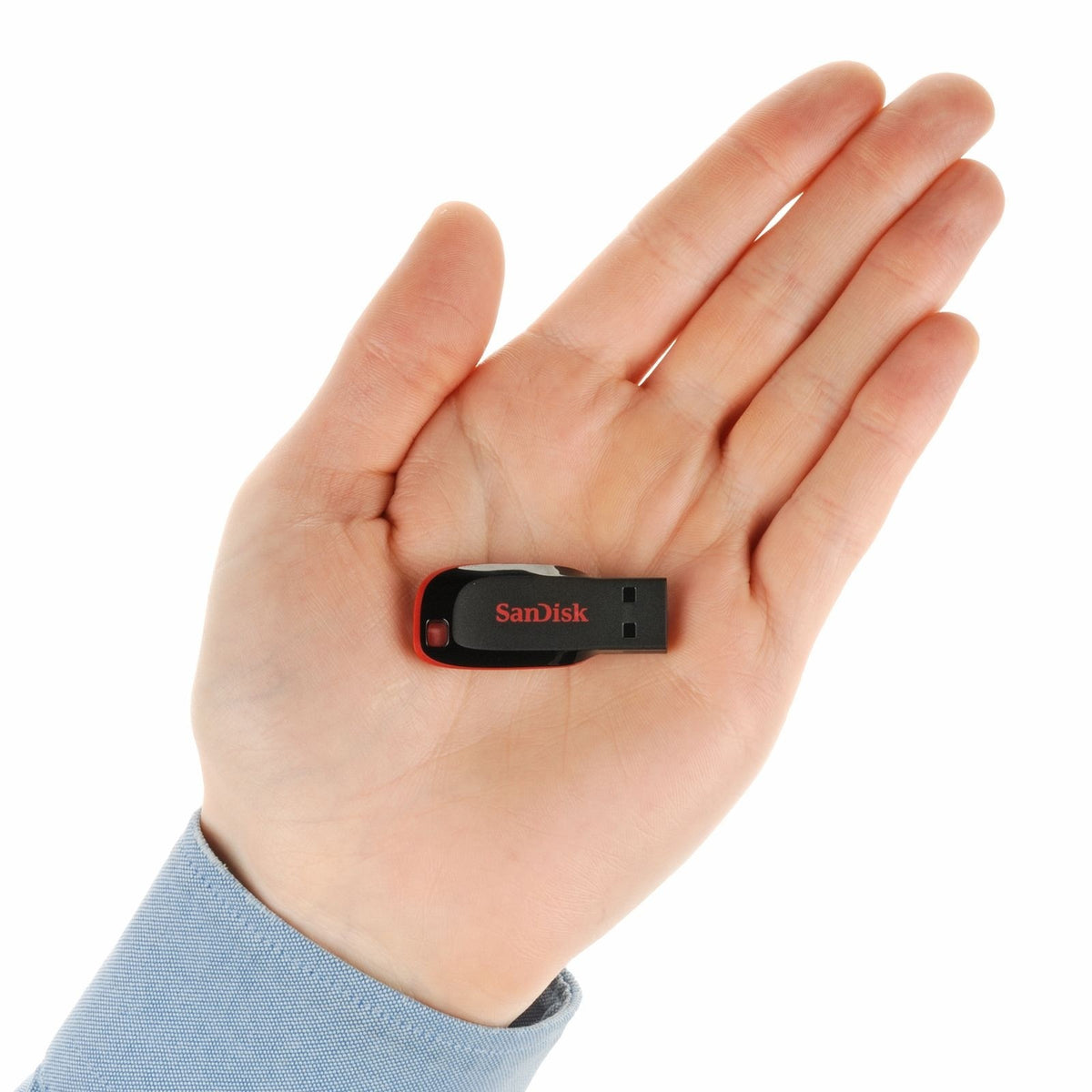 SanDisk Cruzer Blade 16GB čierny