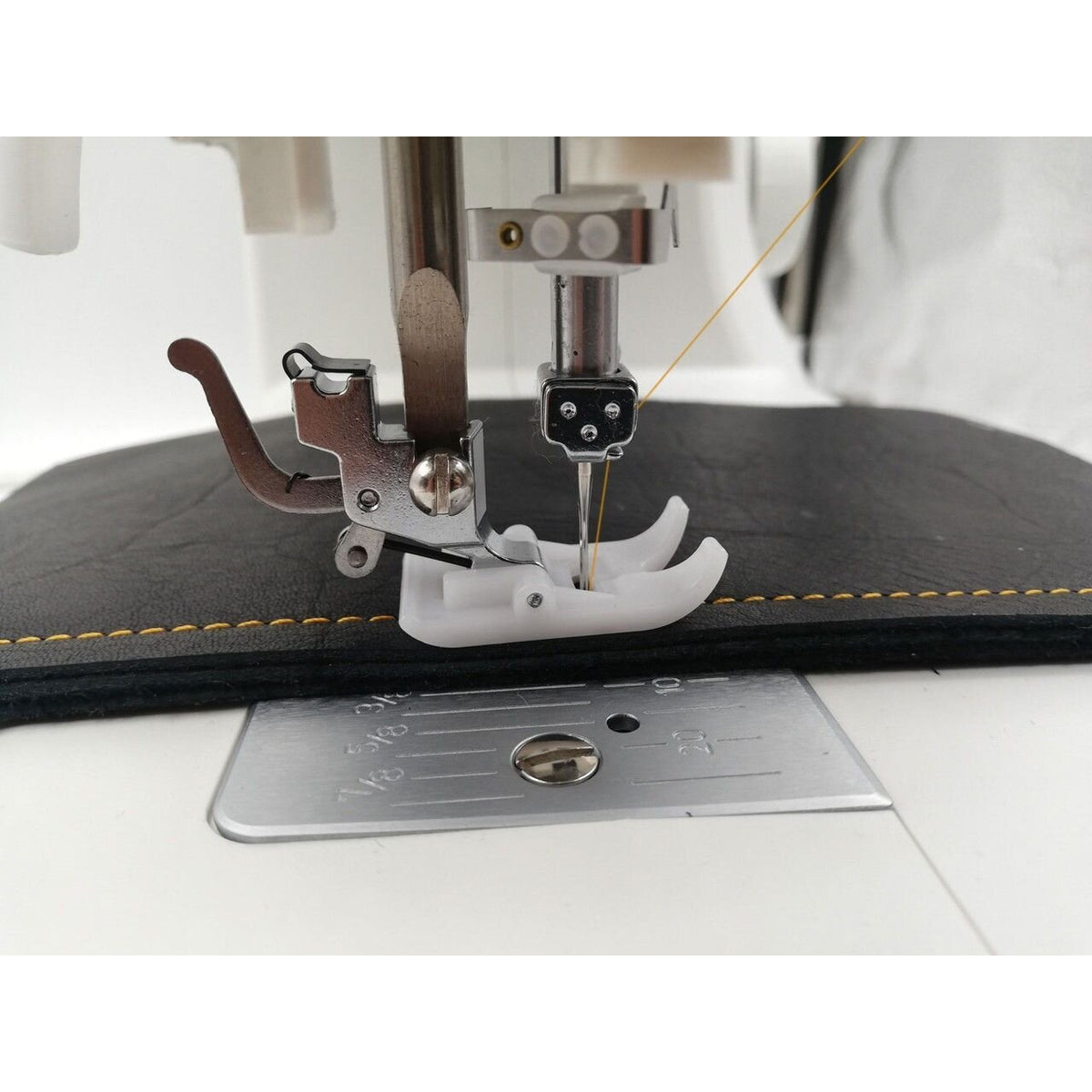 Šijací stroj Veritas Power Stitch 17