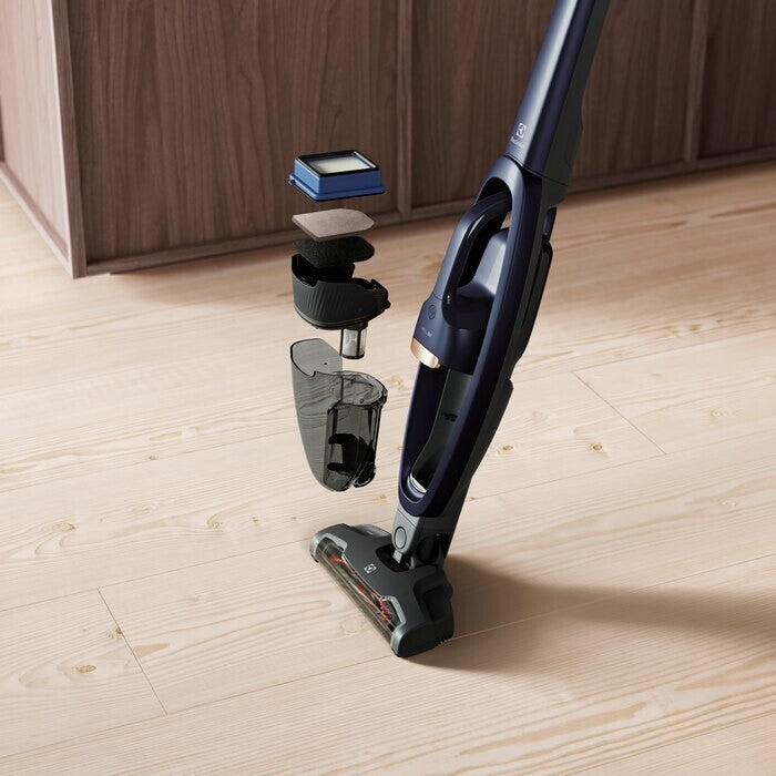 Tyčový vysávač 2v1 Electrolux Well Q7 WQ71-50IB
