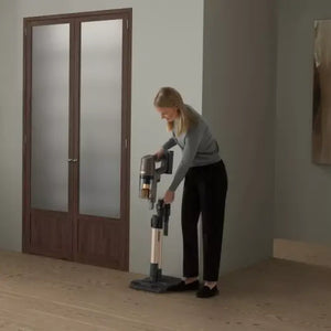 Tyčový vysávač Electrolux 800 Ultimate EP81U25ULT