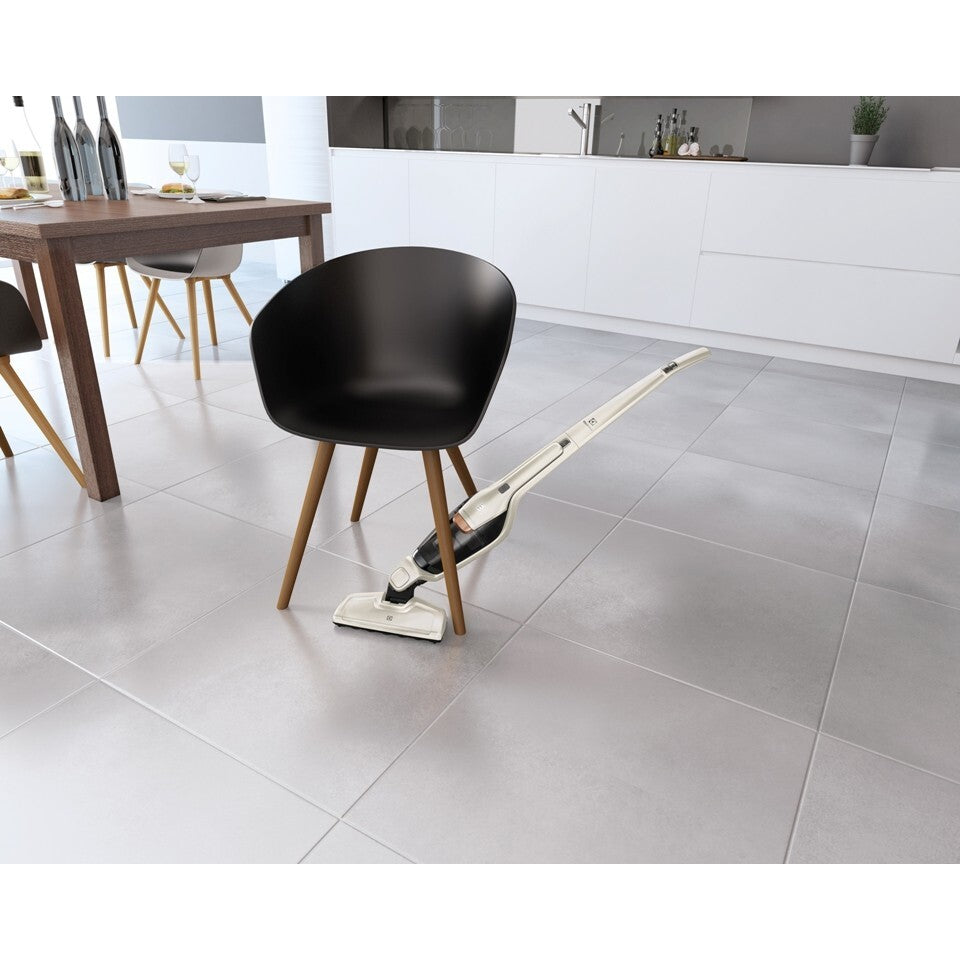 Tyčový vysávač Electrolux Ergorapido Classic EERC73SW