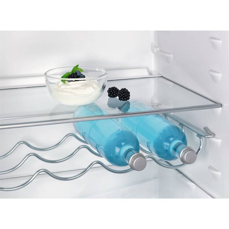 Vstavaná kombinovaná chladnička Electrolux KNT4FD18S