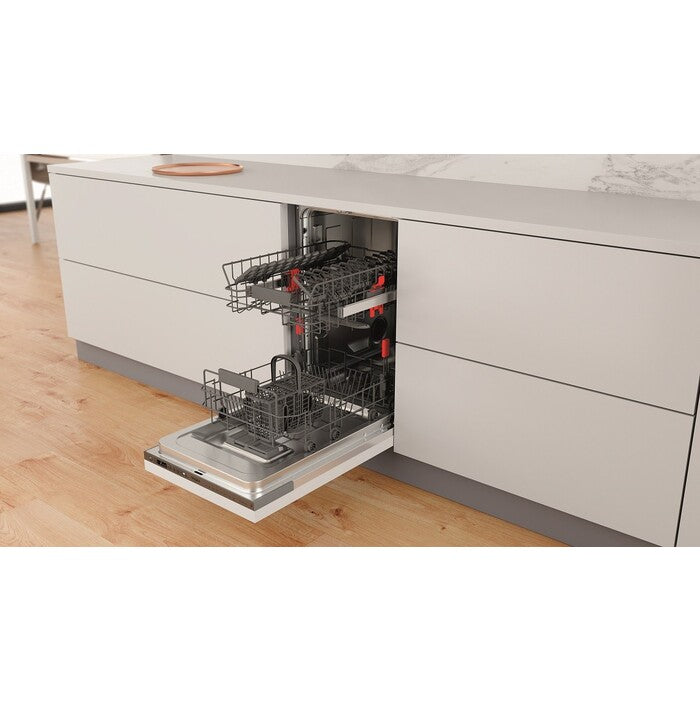 Vstavaná umývačka riadu Whirlpool WSIO 3T125 6PE X