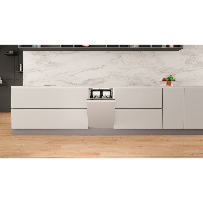 Vstavaná umývačka riadu Whirlpool WSIO 3T125 6PE X