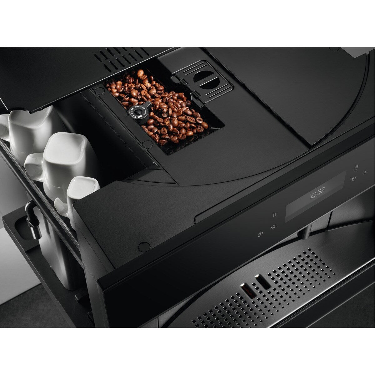 Vstavný kávovar AEG Mastery KKB894500B